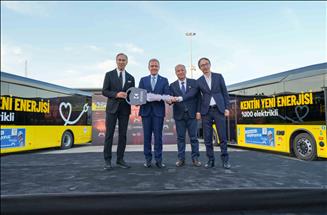 Karsan e-ATA otobüslerini Mersin Büyükşehir Belediyesine teslim etti