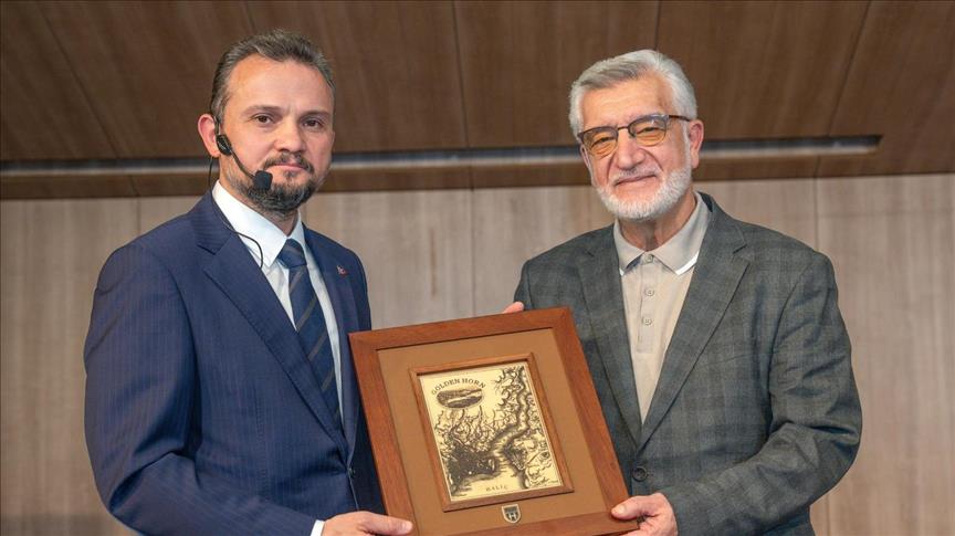 "Tecrübe Haliç'te" söyleşisinin konuğu Türkiye Ulusal Ajansı Başkanı Astarcı oldu