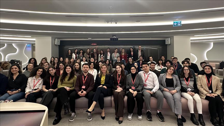 Vodafone'un uzun dönem staj programına 15 bini aşkın başvuru yapıldı