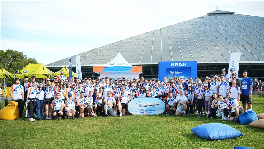 SunExpress Runtalya Maratonu'na 200'den fazla çalışanıyla katıldı