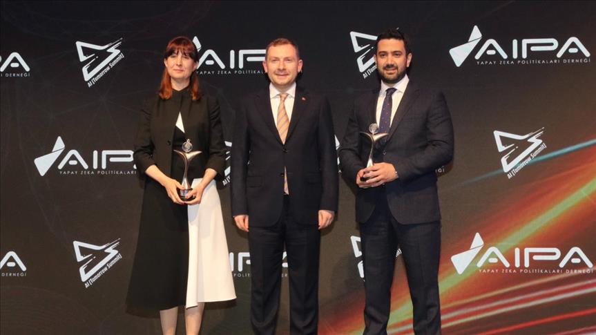 Yandex Türkiye ve ODTÜ'nün yapay zeka yüksek lisans programına ödül
