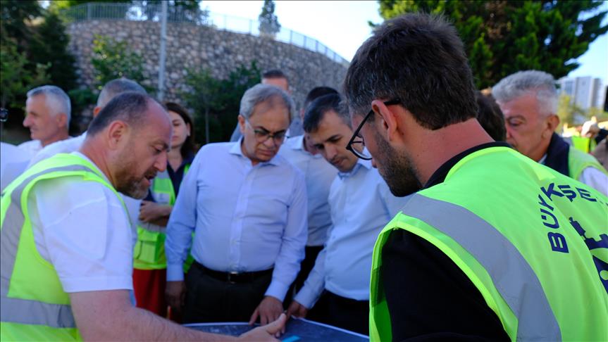 Tosyalı'nın cüruf bazlı yüksek performanslı asfaltı Kocaeli'nde uygulanmaya başlandı