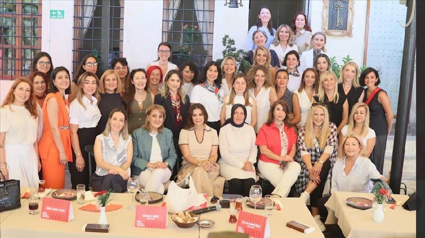 Aras Kargo'nun kadın liderler buluşmasının ikincisi Gaziantep'te düzenlendi