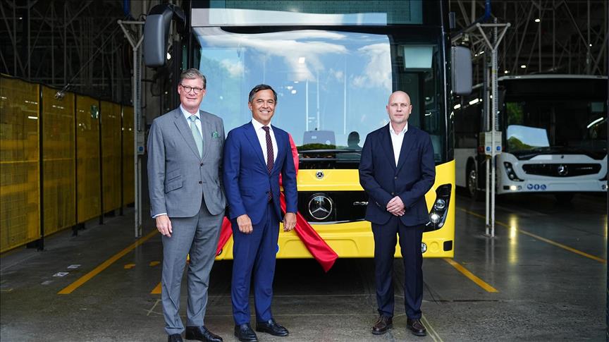 Otokar'da Mercedes-Benz Conecto'nun seri üretimi başladı